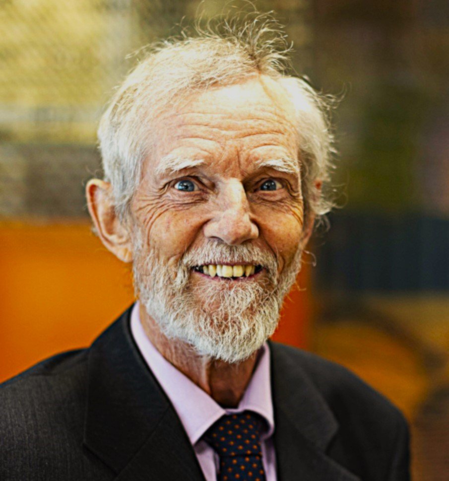 Dr. Albrecht Classen